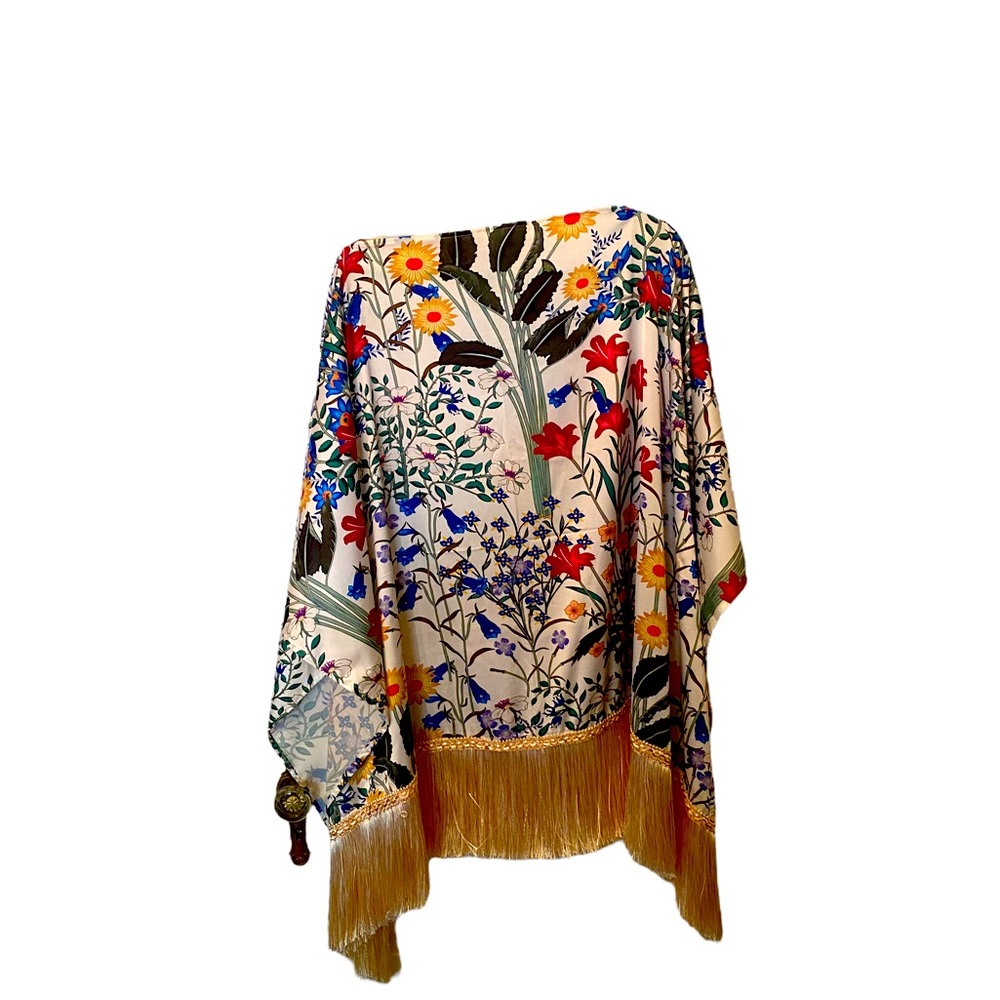 La Fiorentina floral fringe poncho
